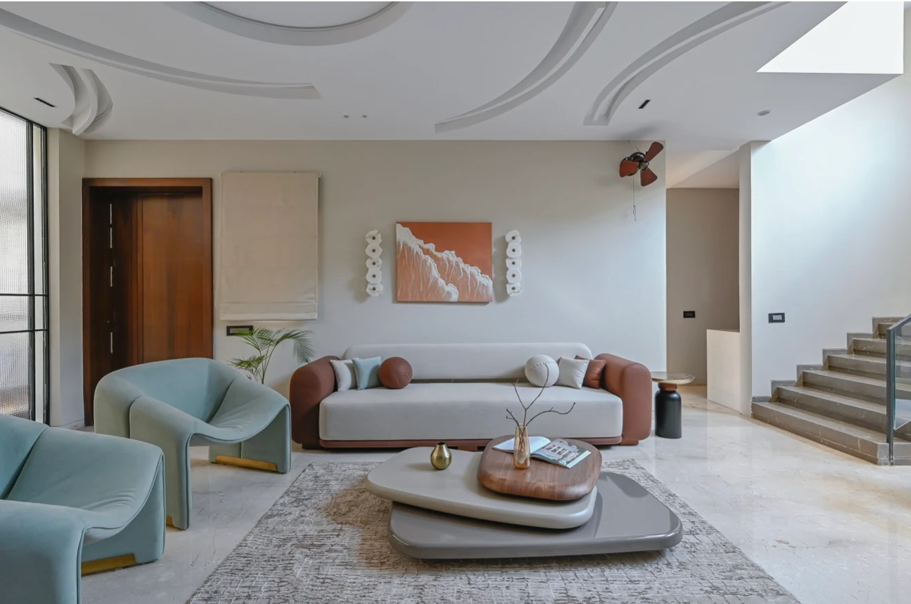 Hinduja residence in Dewas